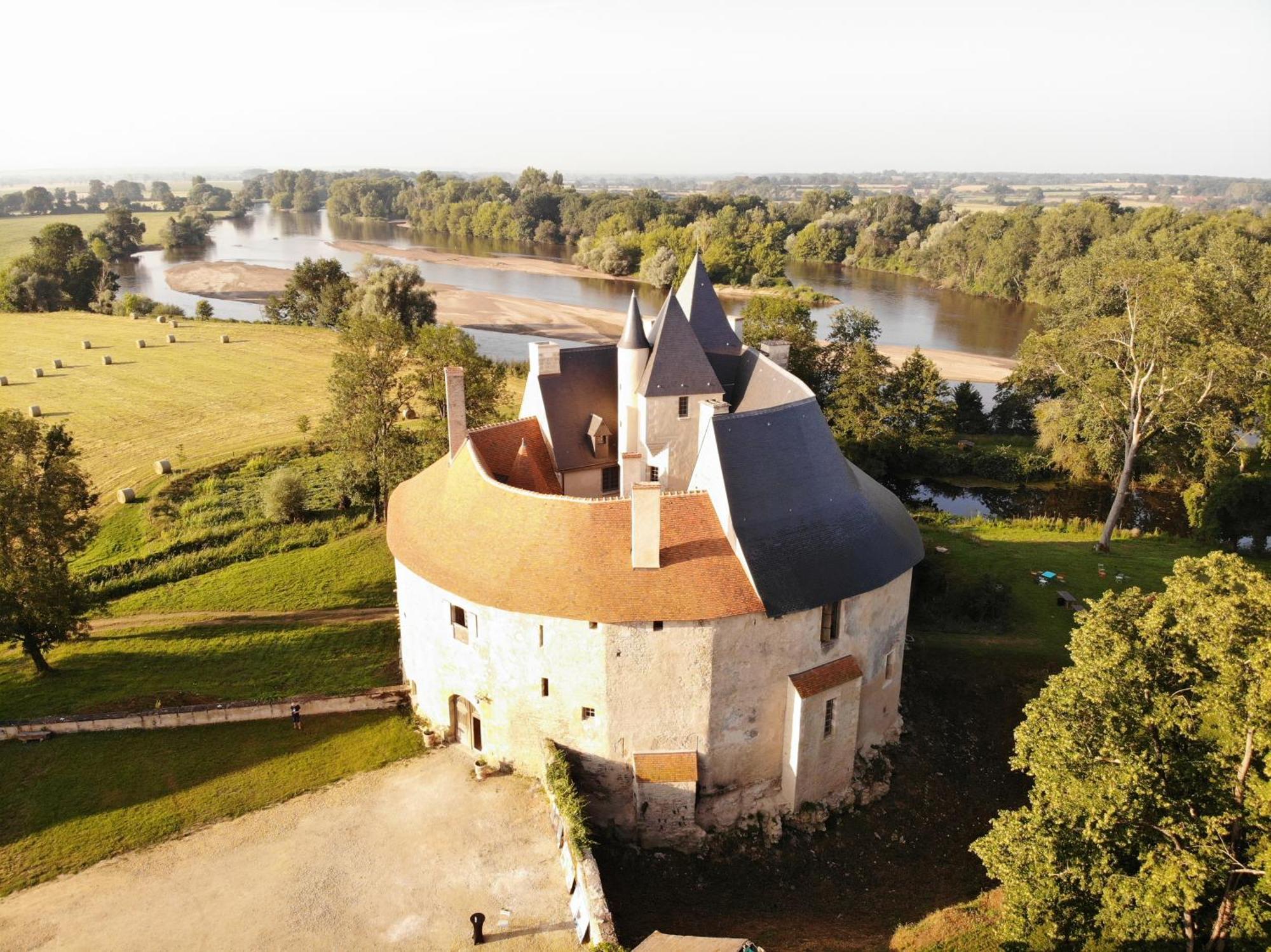 Chambre D'Hote, Chateau De Meauce Louise Et Marie Saincaize-Meauce Kültér fotó